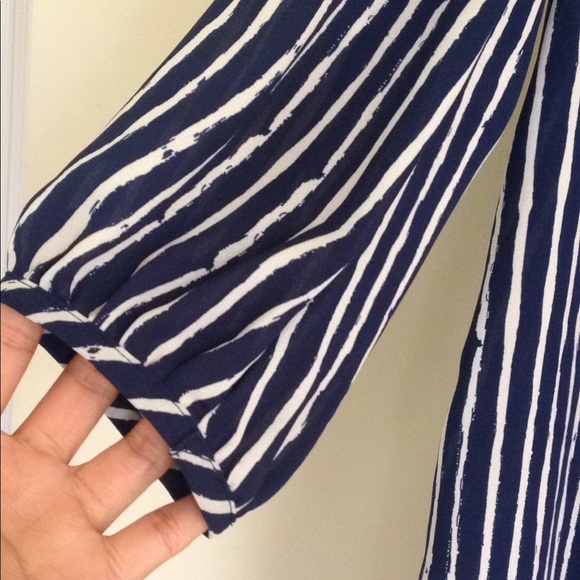 Banana republic stripes shirt❤️ - Picture 4 of 5